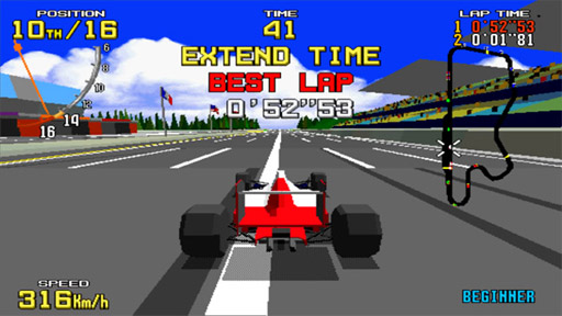 Voici une suggestion d'attribut alt en français : "Vue d'un jeu vidéo de course de Formule 1 affichant un écran de chronométrage avec un temps de 0'62"53 et une vitesse de 316 km/h