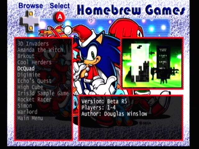 Menu Homebrew Games avec Sonic coiffé d'un bonnet de Noël et liste de jeux Dreamcast